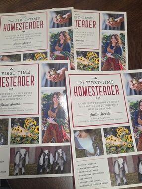 Jessica Howard Homesteader Coffee Table Book - Cream & Brown Accents